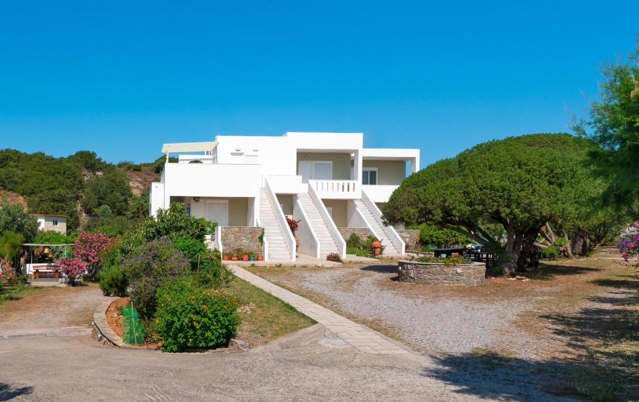 Tselios Apartments & Studios Kiotari Bagian luar foto